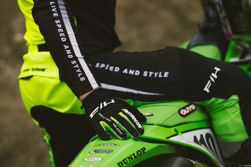 Fasthouse gloves — Live Speed and Style